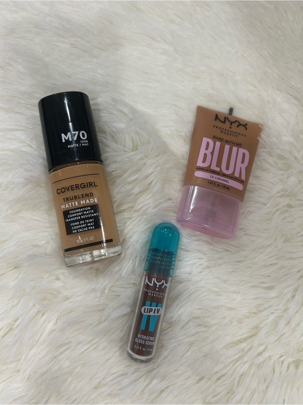 NYX Blur Primer & Lip Vivid Gloss Serum - Brown